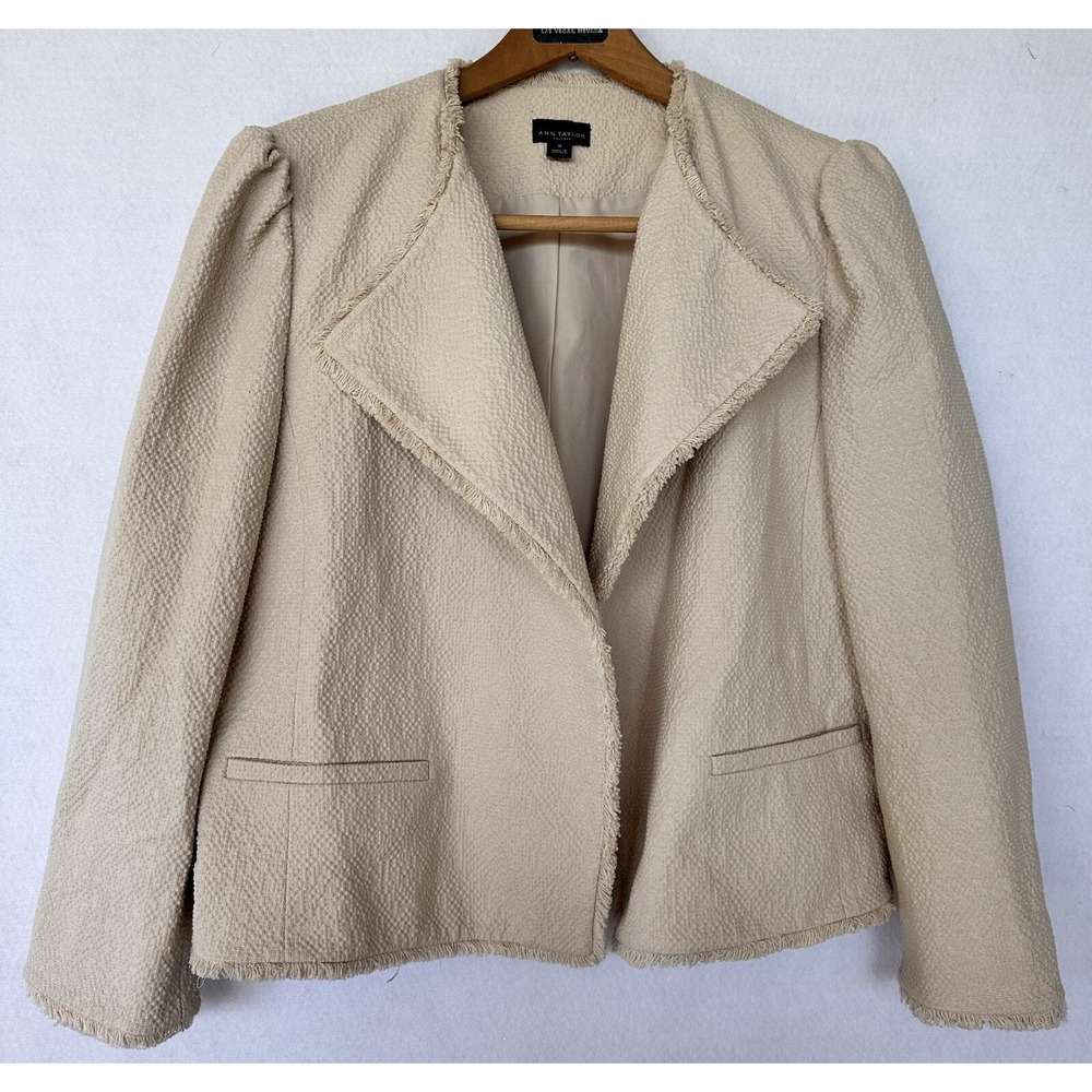 Ann Taylor Cream Blazer Jacket Fringed Tweed Career Sz 10 Office Capsule